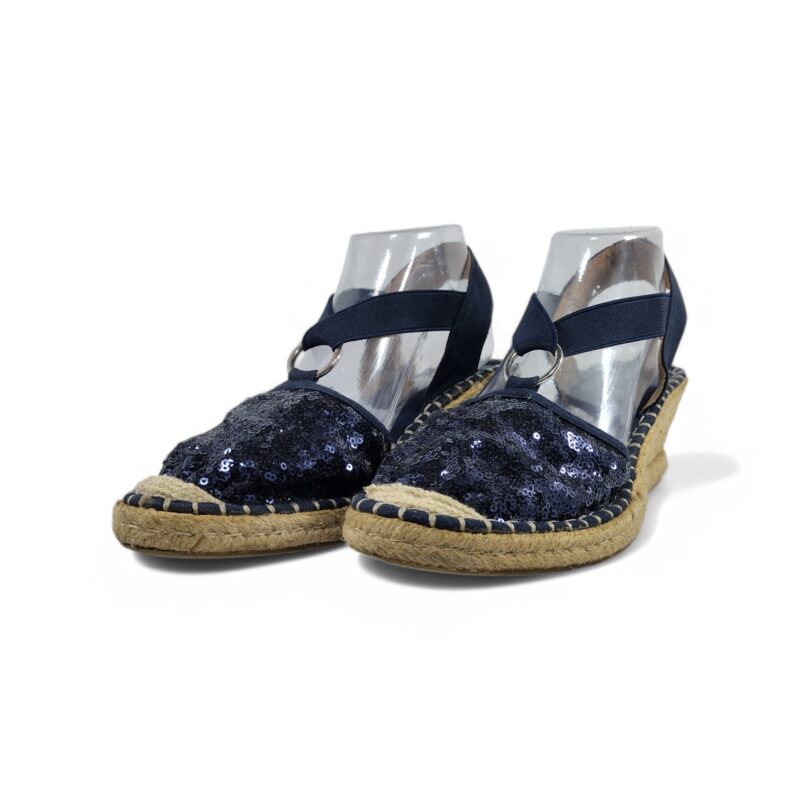Trend One - Image 2