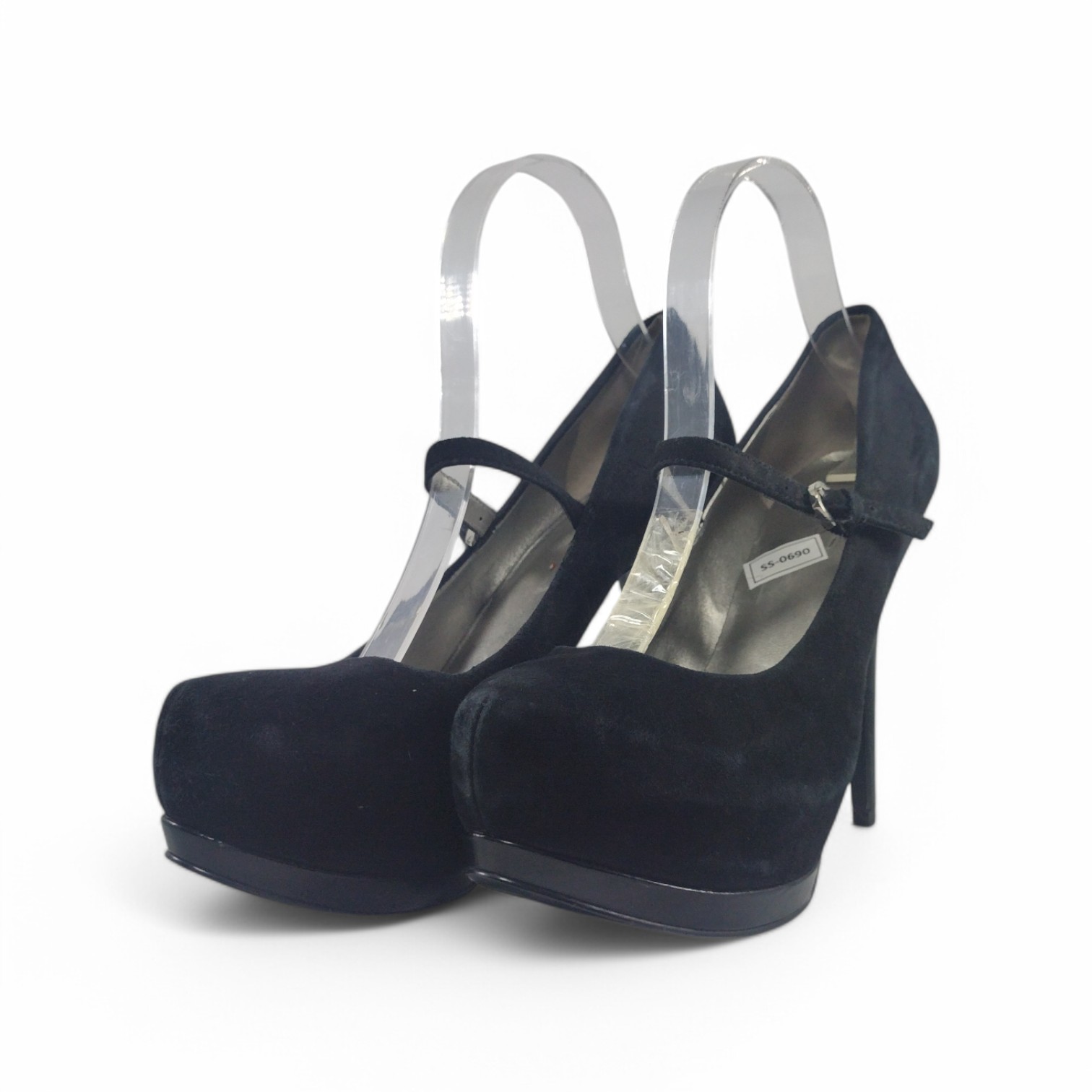 Guess - Image 2