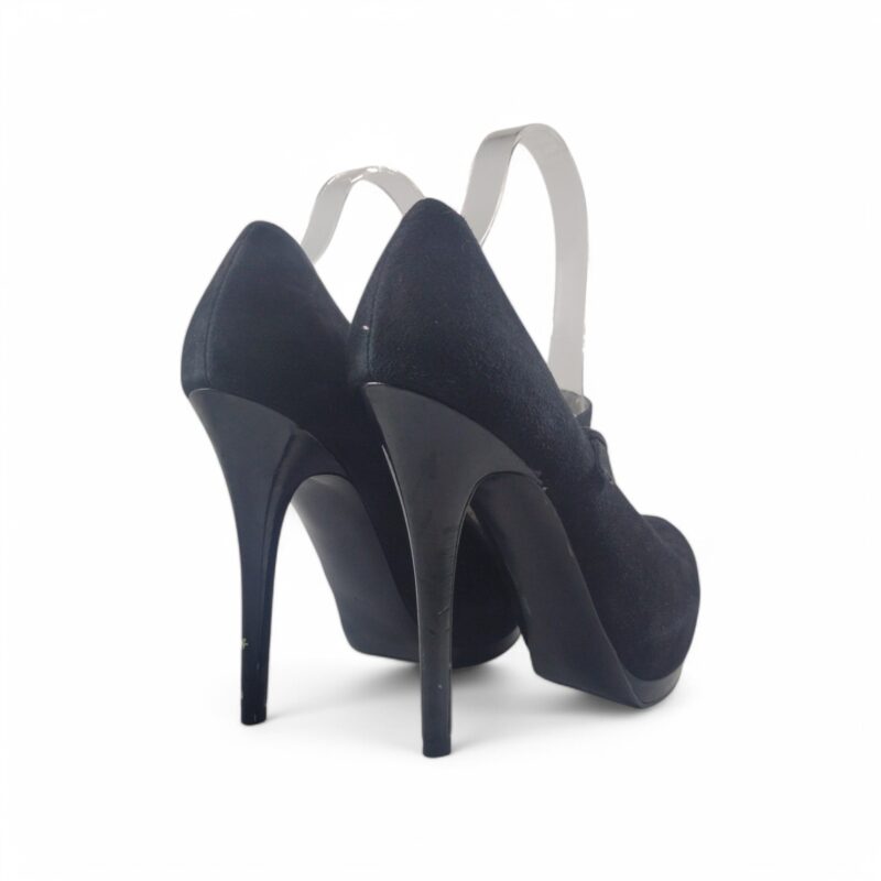 Guess - Image 4