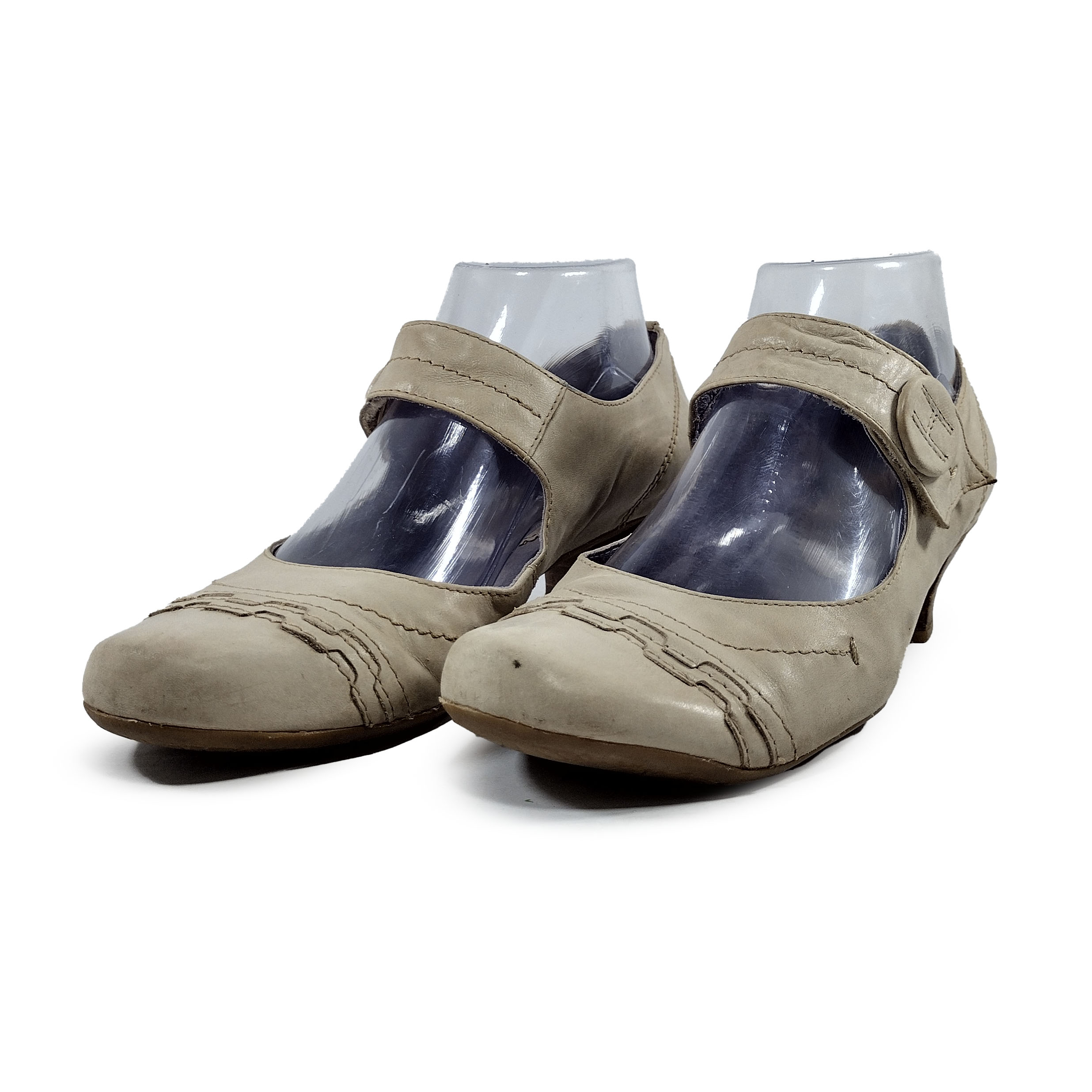 Hush Puppies - Image 2